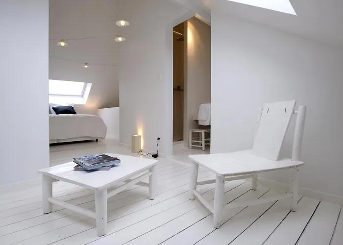 La Maison Haute Guesthouse Brussel